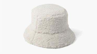 white bucket hat fuzzy